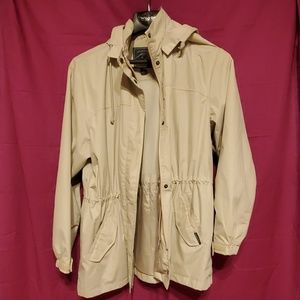 Light spring/fall jacket
